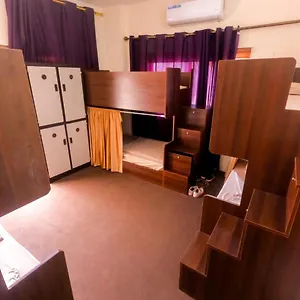 호스텔 Pizza Street Hostel