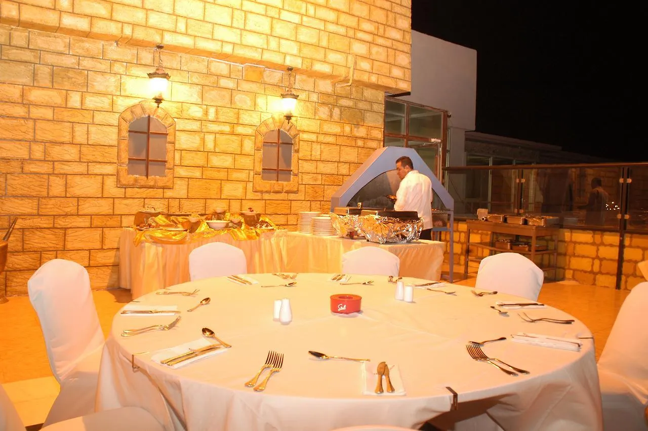 Mina Hotel Akaba 3*,  Jordania