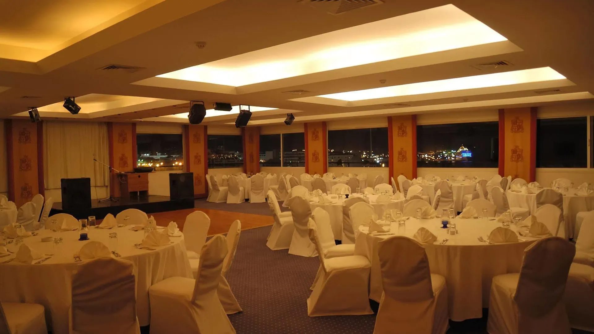 Mina Hotel Aqaba 3*,